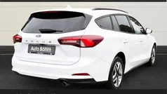 Weiß Gebraucht 2022 Ford Focus Cool & Connect Kombi | 20.430 € (Fairer Preis)