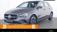 Mercedes B200