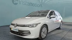 Weiß Gebraucht 2024 VW Golf VIII Style Limousine | 31.250 € (Fairer Preis)
