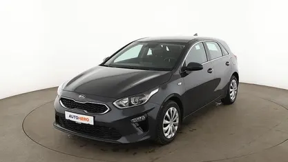 Gebraucht Kia Ceed Vision 140 PS (102 kW) 2021 Grau Kleinwagen