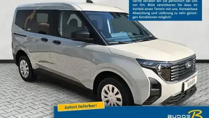 Neu Ford Tourneo Courier Trend 125 PS (91 kW) 2026 Bursting green metallic Van / Kleinbus