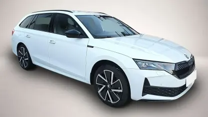 Neu Skoda Octavia SportLine 204 PS (150 kW) 2025 Weiß Kombi
