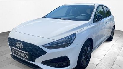 Käytetty Hyundai i30 Advantage 115 HP (84 kW) 2025 Valkoinen