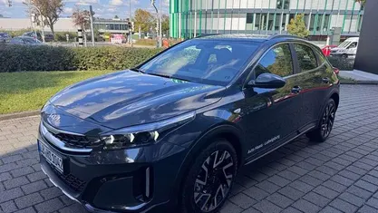 Gebraucht 2025 Kia XCeed Vision SUV | 25.990 € (Fairer Preis)