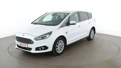 Gebraucht Ford S-MAX Titanium 160 PS (117 kW) 2018 Weiß Van / Kleinbus