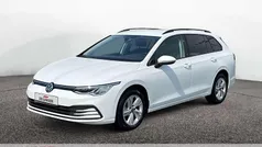 Gebraucht 2023 VW Golf VIII Life Kombi | 21.889 € (Fairer Preis)