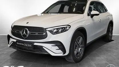 Gebraucht Mercedes GLC200 AMG 204 PS (150 kW) 2025 Unilack polarweiß SUV