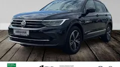 Deep black perleffekt Gebraucht 2022 VW Tiguan United SUV | 28.950 € (Fairer Preis)