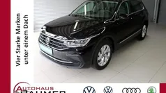 Schwarz Gebraucht 2024 VW Tiguan Move SUV | 28.490 € (Guter Preis)