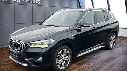 Schwarz Gebraucht 2022 BMW X1 xLine SUV | 24.770 € (Fairer Preis)