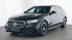 Lack obsidianschwarz Gebraucht 2024 Mercedes E220 AMG Kombi | 48.980 € (Superpreis)