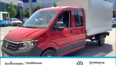 Kirschrot Gebraucht 2022 VW Crafter Van | 29.880 € (Fairer Preis)