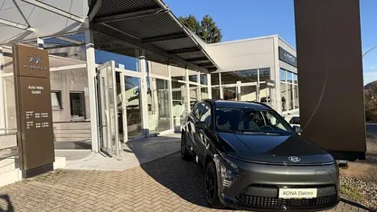 Gebraucht Hyundai Kona Trend 150 kW (204 PS) 2025 Cypress green SUV