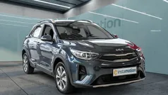 Blau Neu 2024 Kia Stonic Spirit SUV | 24.039 € (Fairer Preis)