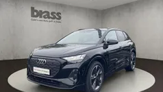 Mythosschwarz metallic Gebraucht 2022 Audi Q4 e-tron Ambiente SUV | 32.500 € (Fairer Preis)