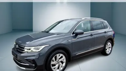 Gebraucht VW Tiguan Elegance 150 PS (110 kW) 2022 Delfingrau metallic SUV