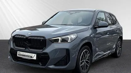 Gebraucht 2022 BMW iX1 M Sport SUV | 36.490 € (Fairer Preis)