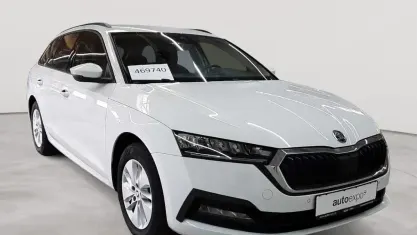 Gebraucht Skoda Octavia Ambition 150 PS (110 kW) 2023 Candyweiß uni Kombi
