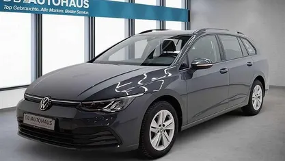 Grau Gebraucht 2022 VW Golf VIII Life Kombi | 18.710 € (Fairer Preis)