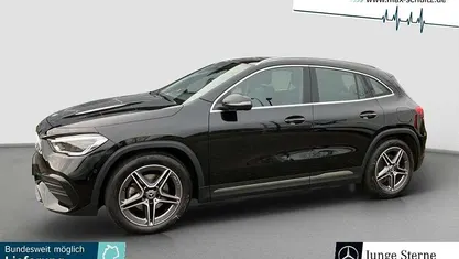 Schwarz Gebraucht 2021 Mercedes GLA200 AMG SUV | 35.980 € (Fairer Preis)