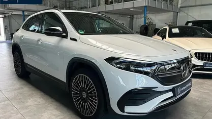 Gebraucht Mercedes EQA350 AMG 214 kW (292 PS) 2022 SUV