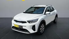 Gebraucht 2023 Kia Stonic Vision SUV | 15.890 € (Superpreis)