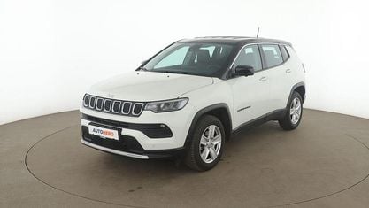 Usado Jeep Compass Altitude 131 HP (96 kW) 2025 Branco SUV