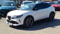Weiß Neu 2025 Alfa Romeo Junior Veloce SUV | 49.890 € (Fairer Preis)