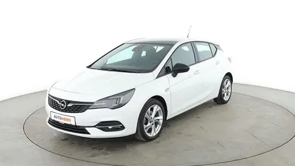 Weiß Gebraucht 2021 Opel Astra Business Edition Limousine | 13.130 € (Guter Preis)