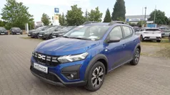 Blau Gebraucht 2023 Dacia Sandero Expression Kleinwagen | 19.798 € (Teuer)