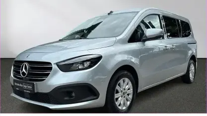 Gebraucht Mercedes T180 Progressive 131 PS (96 kW) 2025 Silber Van / Kleinbus