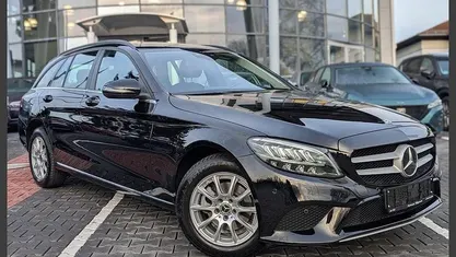 Gebraucht Mercedes C200 160 PS (117 kW) 2020 Schwarz Kombi