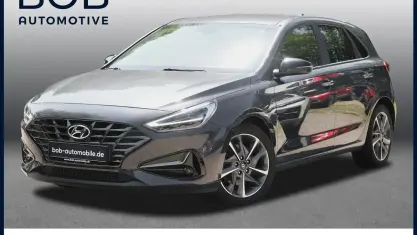 Gebraucht Hyundai i30 120 PS (88 kW) 2021 Grau Kleinwagen
