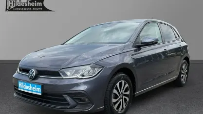 Gebraucht VW Polo Active 80 PS (58 kW) 2023 Grau Kleinwagen