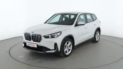 Gebraucht BMW iX1 Performance 279 kW (380 PS) 2023 Weiß SUV