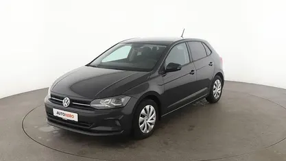 Grau Gebraucht 2018 VW Polo Comfortline Limousine | 12.780 € (Fairer Preis)