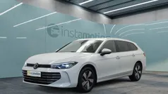 Weiß Gebraucht 2024 VW Passat Business Van / Kleinbus | 32.849 € (Fairer Preis)