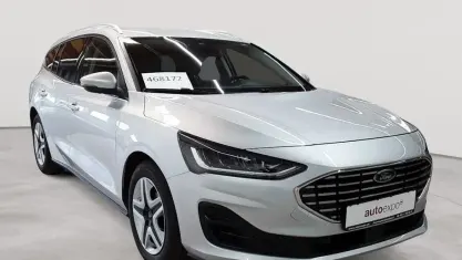 Gebraucht Ford Focus Style 120 PS (88 kW) 2023 Moondust silver metallic Kombi
