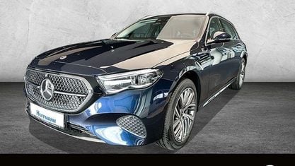 Gebraucht Mercedes E300 197 PS (144 kW) 2025 Blau Limousine