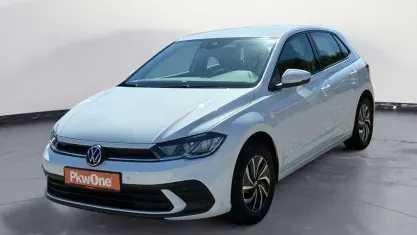 Gebraucht VW Polo Life 80 PS (58 kW) 2022 Weiß Kleinwagen