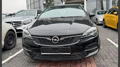 Gebraucht Opel Astra Business 122 PS (89 kW) 2021 Onyx schwarz Kombi
