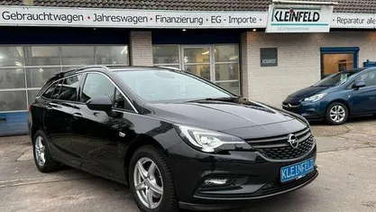 Karbonschwarzmetallic Gebraucht 2016 Opel Astra Innovation Kombi | 11.980 € (Guter Preis)