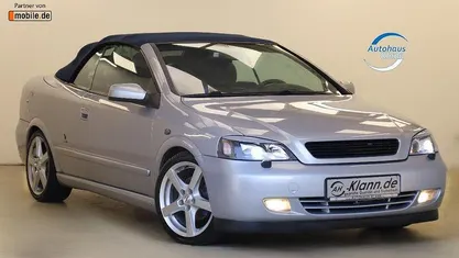 Gebraucht Opel Astra Cabriolet 147 PS (108 kW) 2002 Silber Cabrio