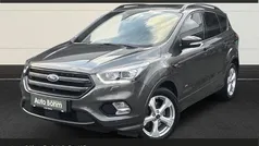 Grau(metallic) Gebraucht 2019 Ford Kuga ST-Line SUV | 19.930 € (Fairer Preis)