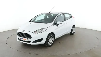 Gebraucht Ford Fiesta Trend 80 PS (58 kW) 2015 Weiß Kleinwagen