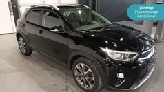 Schwarz Gebraucht 2021 Kia Stonic Vision SUV | 15.220 € (Fairer Preis)