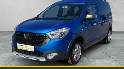 Gebraucht Dacia Dokker Stepway 131 PS (96 kW) 2021 Blau Van / Kleinbus