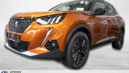 Gebraucht Peugeot 2008 GT 131 PS (96 kW) 2022 SUV