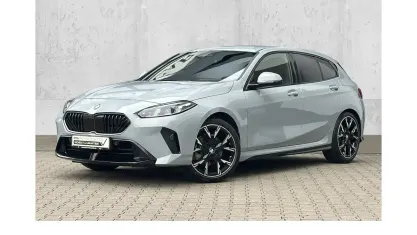 Gebraucht BMW 120 M Sport 150 PS (110 kW) 2025 Grau Kleinwagen