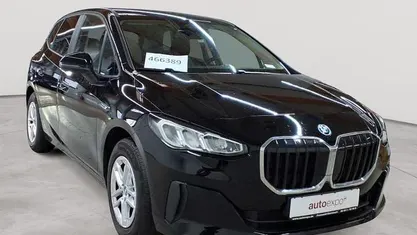 Gebraucht BMW 225 Active Tourer Performance 136 PS (100 kW) 2023 Schwarz uni Van / Kleinbus